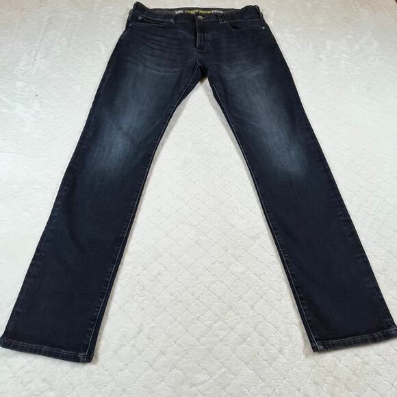 Lee Extreme Motion MVP Men’s Jeans size 38x32 - excellent condition - Picture 1 of 6